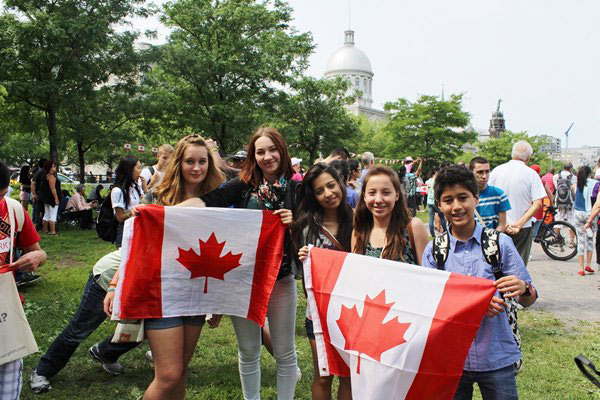 Hồ sơ du học Canada cần những gì?